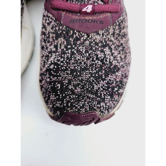 Brooks Women 8 Running Shoe - Picture 3 of 10